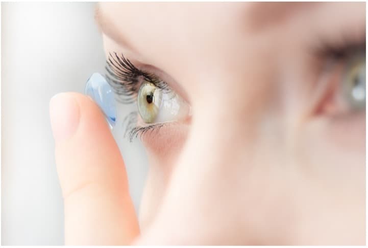 Artikel om läs mer om torra ögon och kontaktlinser